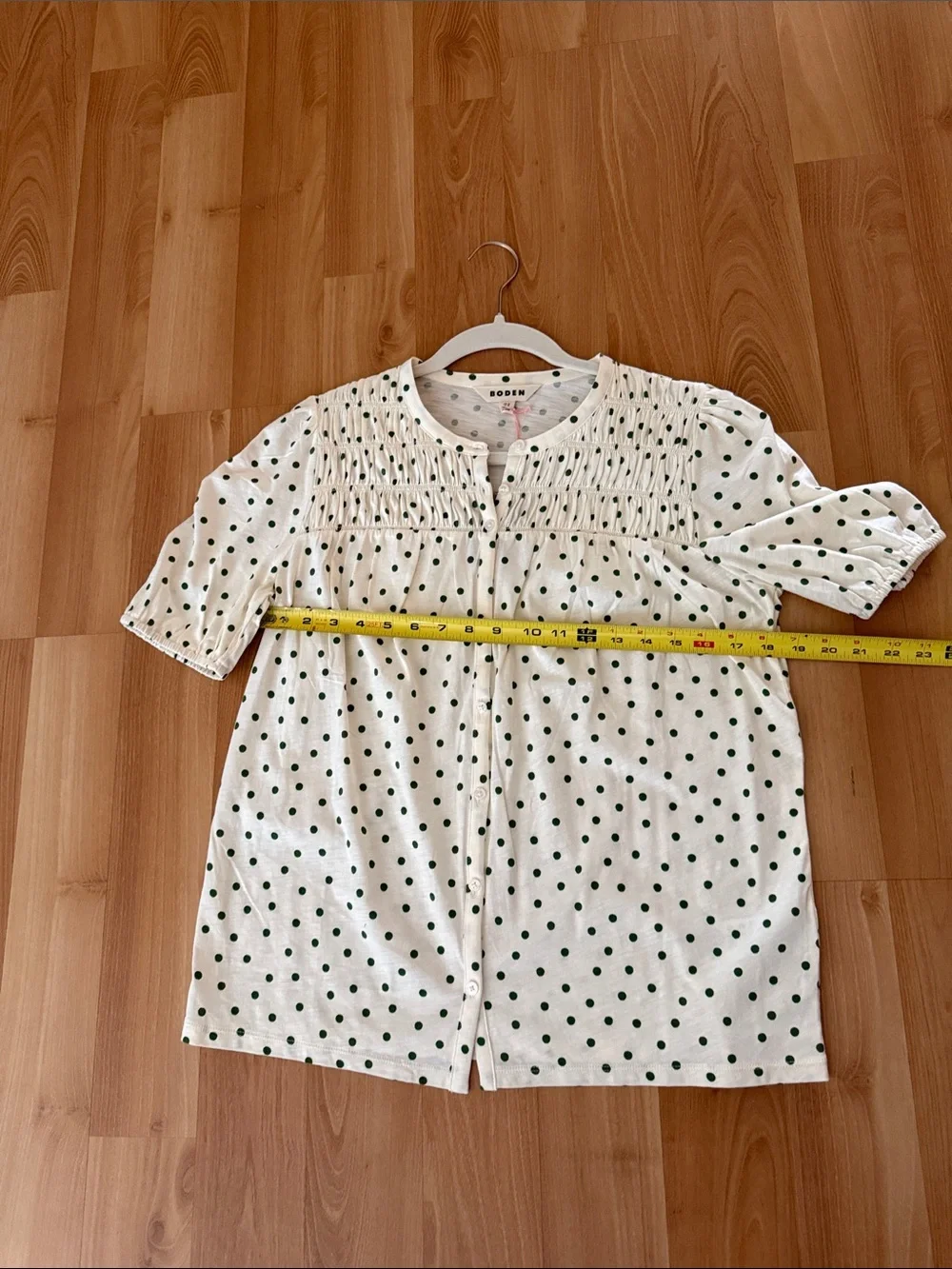Boden White Short-Sleeve Button-Front Top with Green Polka Dots